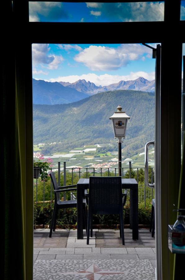 Hotel Villa Argentina Ronzone Extérieur photo